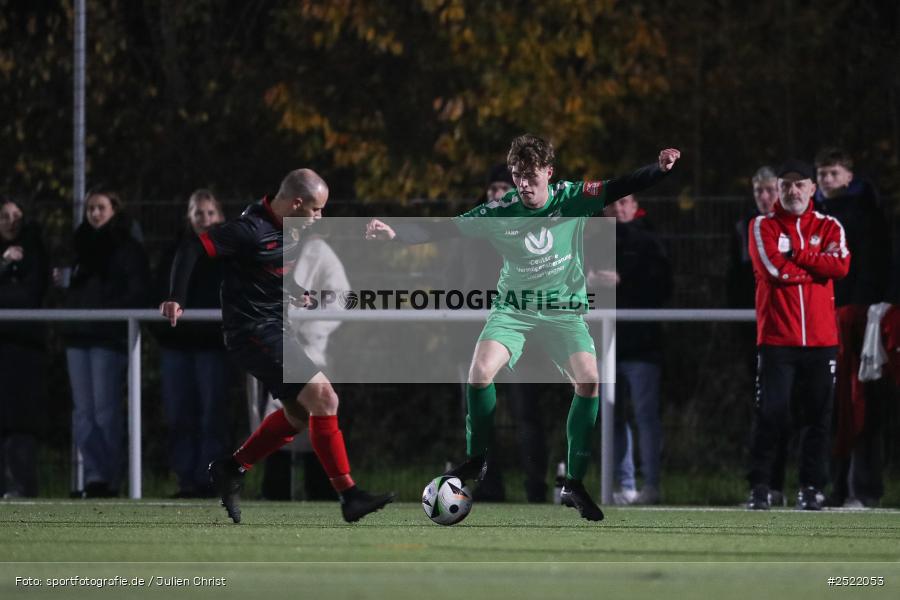 sport, action, Thüngersheim, Sportgelände, SGB, SG Burgsinn, Kreisliga Würzburg Gr. 2, Fusball, FVT, FV Thüngersheim, 17. Spieltag, 07.11.2025 - Bild-ID: 2522053