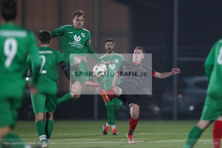 sport, action, Thüngersheim, Sportgelände, SGB, SG Burgsinn, Kreisliga Würzburg Gr. 2, Fusball, FVT, FV Thüngersheim, 17. Spieltag, 07.11.2025 - Bild-ID: 2522075