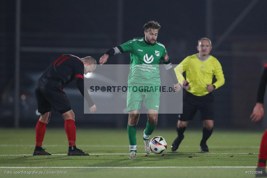 sport, action, Thüngersheim, Sportgelände, SGB, SG Burgsinn, Kreisliga Würzburg Gr. 2, Fusball, FVT, FV Thüngersheim, 17. Spieltag, 07.11.2025 - Bild-ID: 2522098