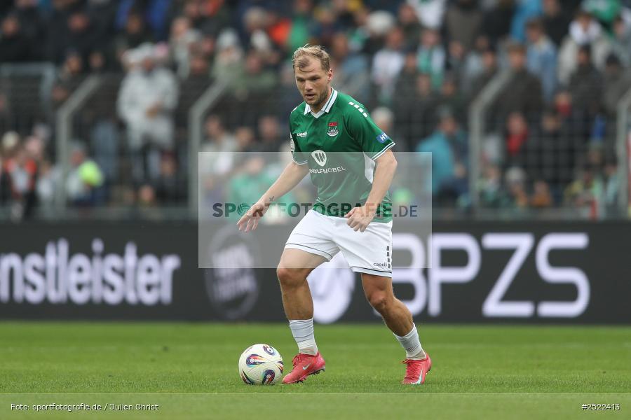 sport, action, TSG Hoffenheim II, TSG, Schweinfurt, Sachs-Stadion, Fusball, FCS, 3. Liga, 14. Spieltag, 1. FC Schweinfurt 1905, 08.11.2025 - Bild-ID: 2522413