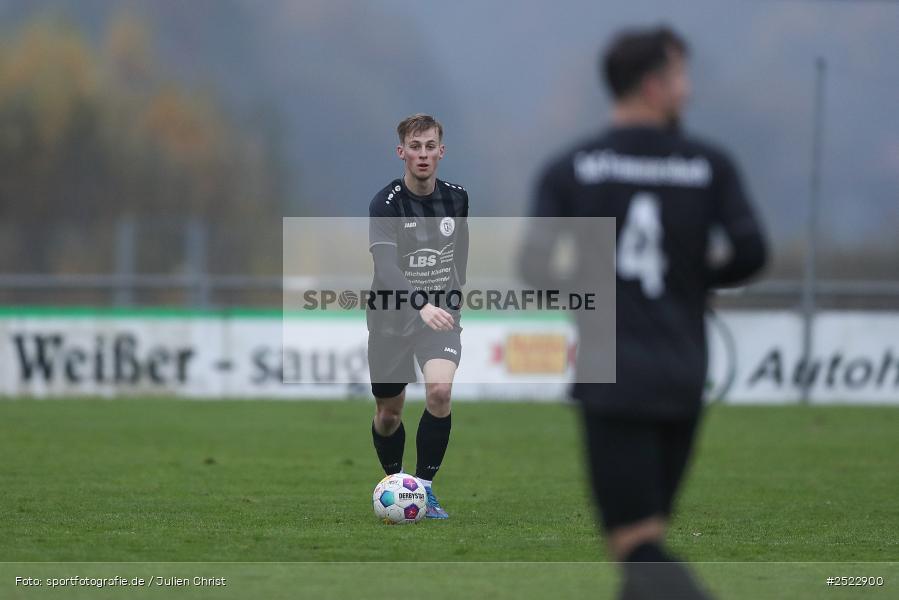 Fundamentum Sportpark, Karlburg, 09.11.2025, sport, action, Fusball, BFV, 17. Spieltag, Kreisliga Würzburg Gr. 2, TuS Frammersbach II, TSV Karlburg II - Bild-ID: 2522900