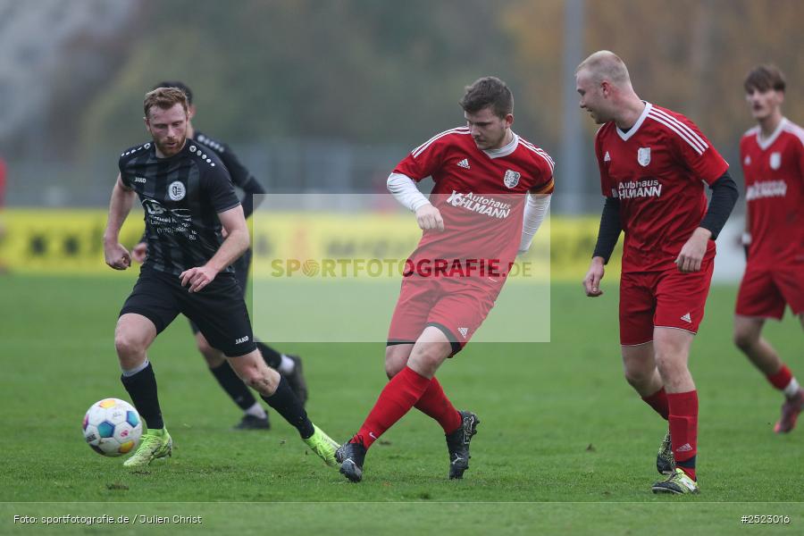 Fundamentum Sportpark, Karlburg, 09.11.2025, sport, action, Fusball, BFV, 17. Spieltag, Kreisliga Würzburg Gr. 2, TuS Frammersbach II, TSV Karlburg II - Bild-ID: 2523016