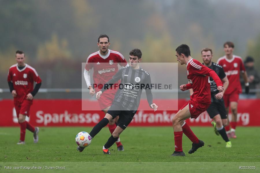 Fundamentum Sportpark, Karlburg, 09.11.2025, sport, action, Fusball, BFV, 17. Spieltag, Kreisliga Würzburg Gr. 2, TuS Frammersbach II, TSV Karlburg II - Bild-ID: 2523025