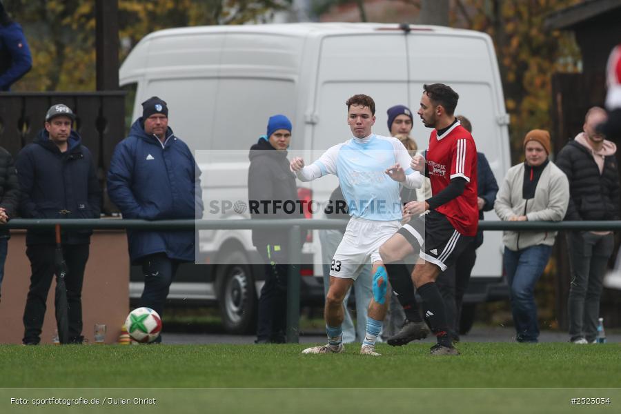 Sportgelände, Karsbach, 09.11.2025, sport, action, Fusball, BFV, 17. Spieltag, Kreisklasse Würzburg Gr. 3, SV Trennfeld, SG1 FC Karsbach - Bild-ID: 2523034