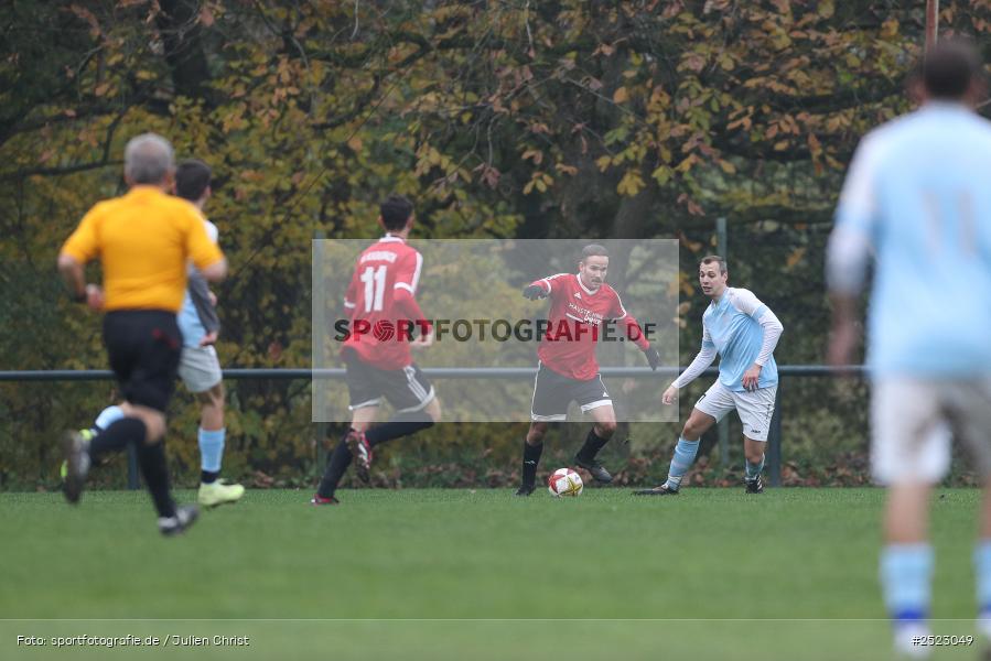 Sportgelände, Karsbach, 09.11.2025, sport, action, Fusball, BFV, 17. Spieltag, Kreisklasse Würzburg Gr. 3, SV Trennfeld, SG1 FC Karsbach - Bild-ID: 2523049