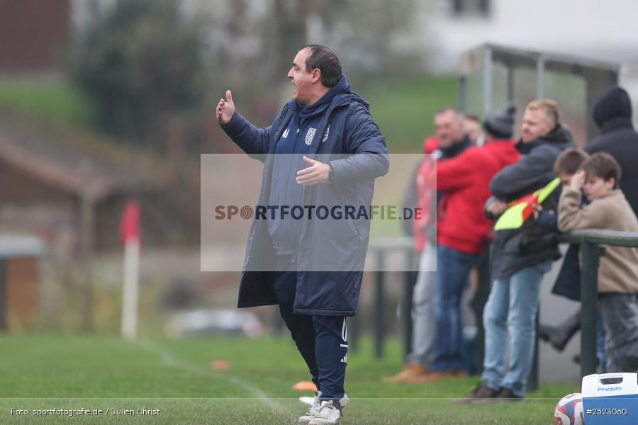 Sportgelände, Karsbach, 09.11.2025, sport, action, Fusball, BFV, 17. Spieltag, Kreisklasse Würzburg Gr. 3, SV Trennfeld, SG1 FC Karsbach - Bild-ID: 2523060
