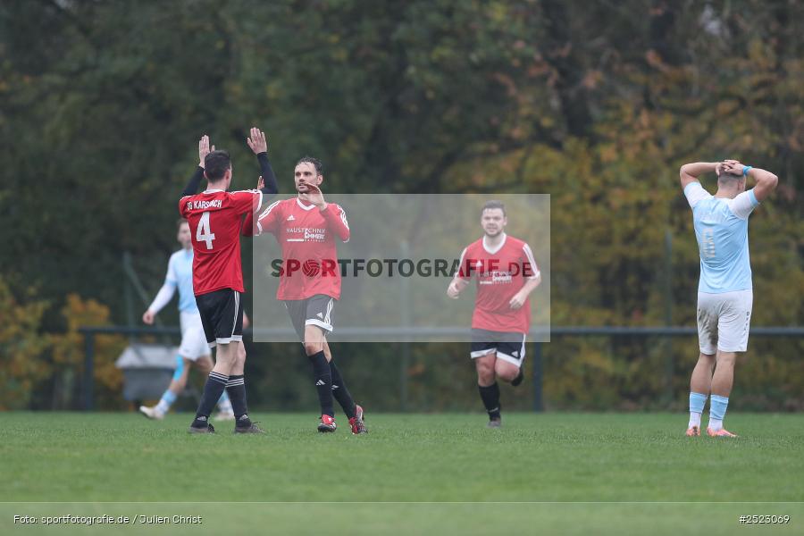 Sportgelände, Karsbach, 09.11.2025, sport, action, Fusball, BFV, 17. Spieltag, Kreisklasse Würzburg Gr. 3, SV Trennfeld, SG1 FC Karsbach - Bild-ID: 2523069