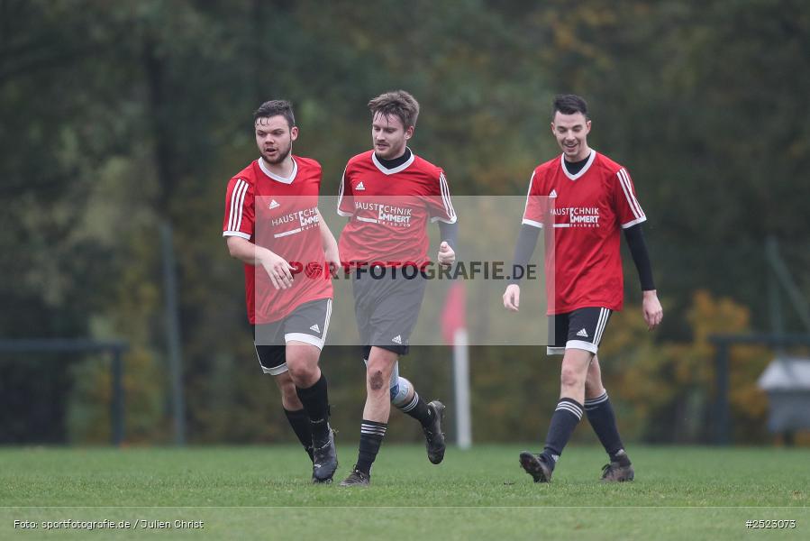Sportgelände, Karsbach, 09.11.2025, sport, action, Fusball, BFV, 17. Spieltag, Kreisklasse Würzburg Gr. 3, SV Trennfeld, SG1 FC Karsbach - Bild-ID: 2523073