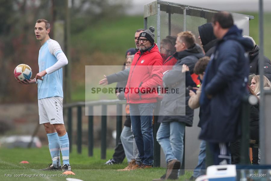 Sportgelände, Karsbach, 09.11.2025, sport, action, Fusball, BFV, 17. Spieltag, Kreisklasse Würzburg Gr. 3, SV Trennfeld, SG1 FC Karsbach - Bild-ID: 2523081
