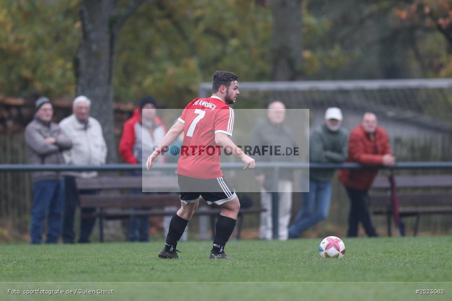 Sportgelände, Karsbach, 09.11.2025, sport, action, Fusball, BFV, 17. Spieltag, Kreisklasse Würzburg Gr. 3, SV Trennfeld, SG1 FC Karsbach - Bild-ID: 2523082