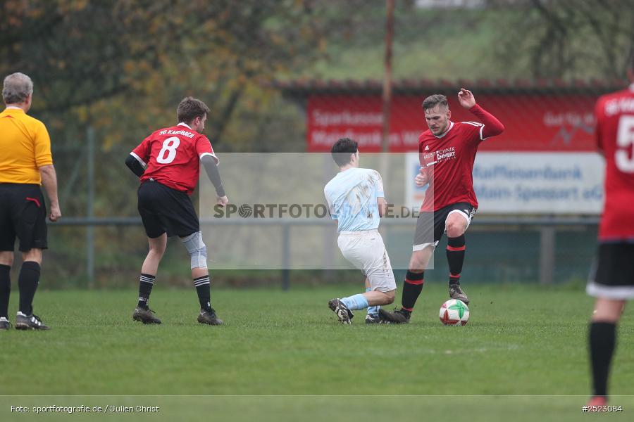 Sportgelände, Karsbach, 09.11.2025, sport, action, Fusball, BFV, 17. Spieltag, Kreisklasse Würzburg Gr. 3, SV Trennfeld, SG1 FC Karsbach - Bild-ID: 2523084
