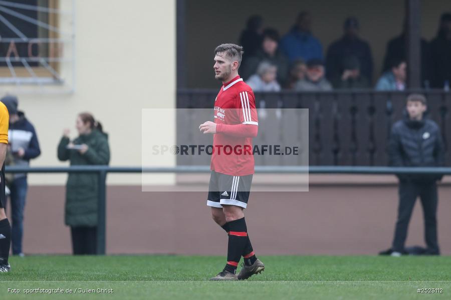 Sportgelände, Karsbach, 09.11.2025, sport, action, Fusball, BFV, 17. Spieltag, Kreisklasse Würzburg Gr. 3, SV Trennfeld, SG1 FC Karsbach - Bild-ID: 2523112