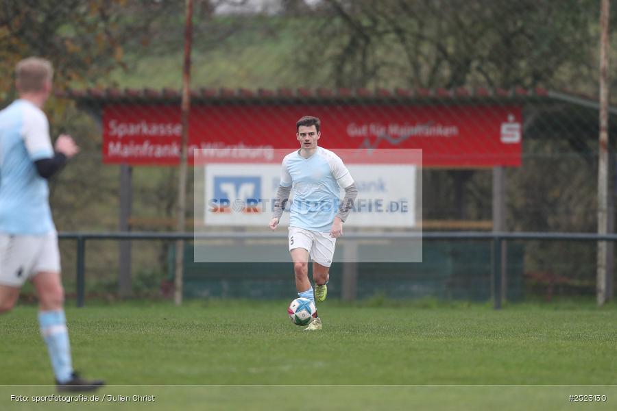 Sportgelände, Karsbach, 09.11.2025, sport, action, Fusball, BFV, 17. Spieltag, Kreisklasse Würzburg Gr. 3, SV Trennfeld, SG1 FC Karsbach - Bild-ID: 2523130