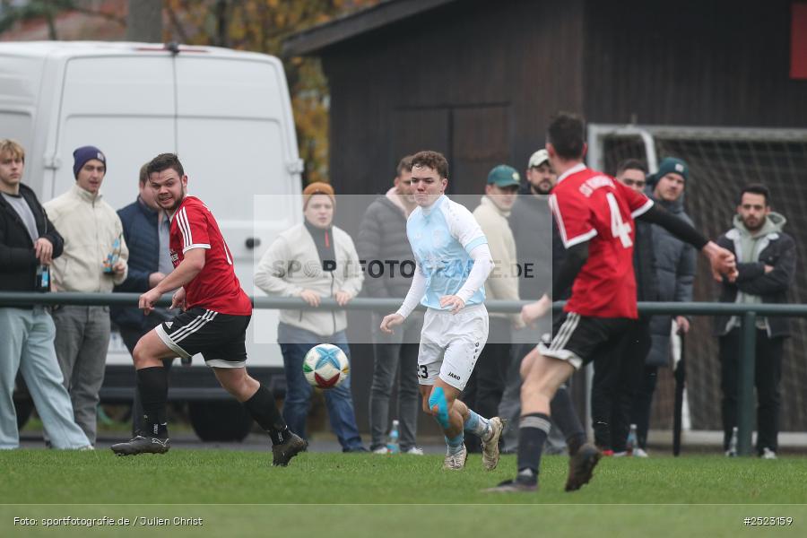 Sportgelände, Karsbach, 09.11.2025, sport, action, Fusball, BFV, 17. Spieltag, Kreisklasse Würzburg Gr. 3, SV Trennfeld, SG1 FC Karsbach - Bild-ID: 2523159