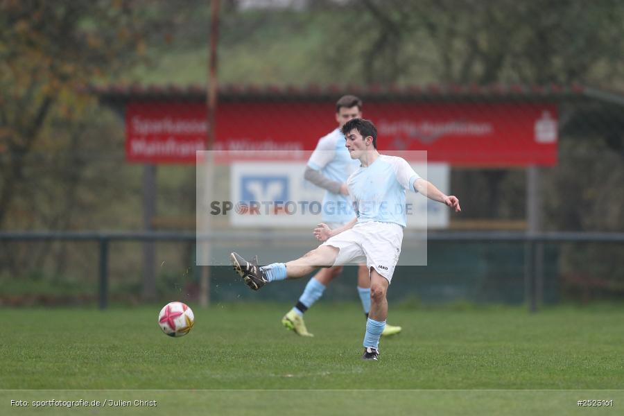 Sportgelände, Karsbach, 09.11.2025, sport, action, Fusball, BFV, 17. Spieltag, Kreisklasse Würzburg Gr. 3, SV Trennfeld, SG1 FC Karsbach - Bild-ID: 2523161