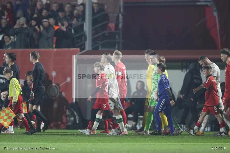 sport, action, Viertelfinale, TSV Aubstadt, TSV 1860 München, TSV, NGN Arena, Fusball, BFV-Verbandspokal, BFV, Aubstadt, AUB, 4. Spieltag, 12.11.2025 - Bild-ID: 2523330