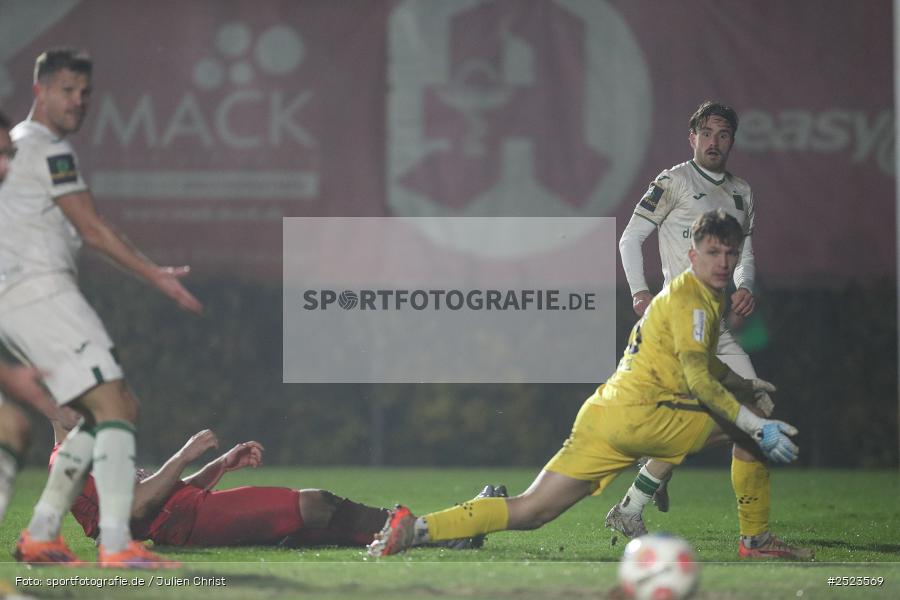 sport, action, Viertelfinale, TSV Aubstadt, TSV 1860 München, TSV, NGN Arena, Fusball, BFV-Verbandspokal, BFV, Aubstadt, AUB, 4. Spieltag, 12.11.2025 - Bild-ID: 2523569