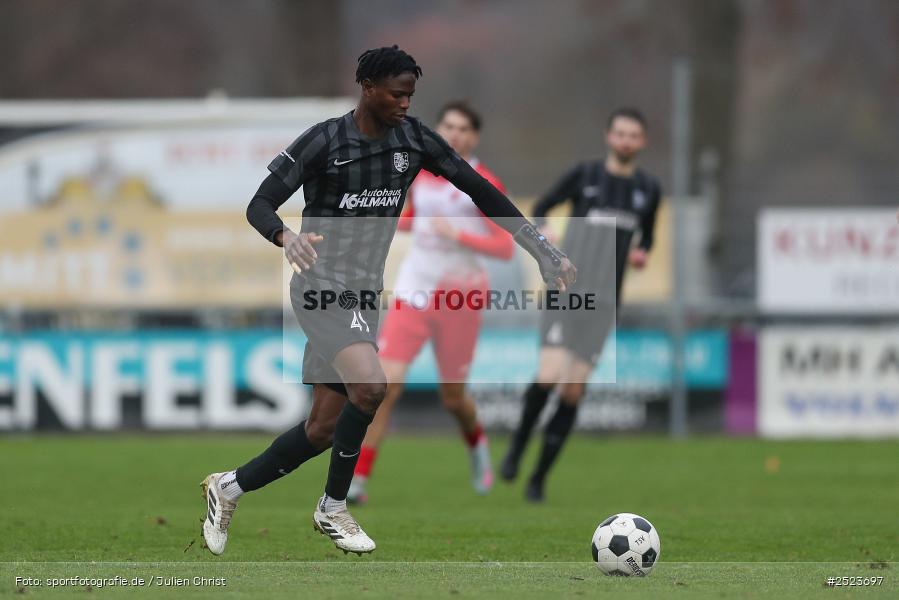sport, action, TSV Karlburg, TSV, Landesliga Nordwest, Karlburg, Fusball, Fundamentum Sportpark, FCB, BFV, 20. Spieltag, 15.11.2025, 1. FC 06 Bad Kissingen - Bild-ID: 2523697
