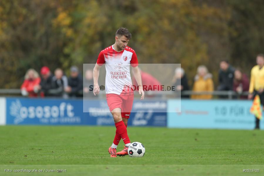 sport, action, TSV Karlburg, TSV, Landesliga Nordwest, Karlburg, Fusball, Fundamentum Sportpark, FCB, BFV, 20. Spieltag, 15.11.2025, 1. FC 06 Bad Kissingen - Bild-ID: 2523702