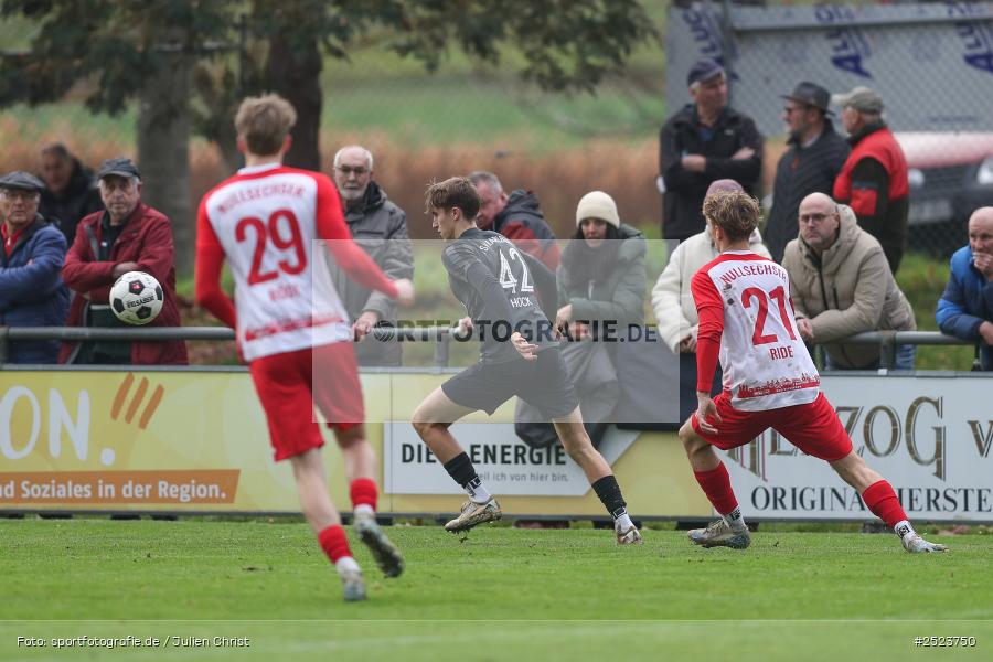 sport, action, TSV Karlburg, TSV, Landesliga Nordwest, Karlburg, Fusball, Fundamentum Sportpark, FCB, BFV, 20. Spieltag, 15.11.2025, 1. FC 06 Bad Kissingen - Bild-ID: 2523750