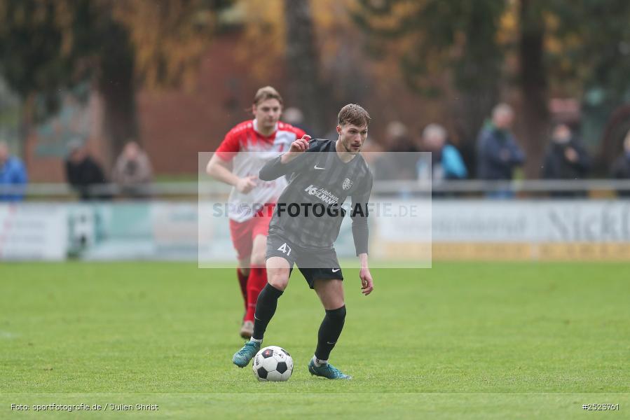 sport, action, TSV Karlburg, TSV, Landesliga Nordwest, Karlburg, Fusball, Fundamentum Sportpark, FCB, BFV, 20. Spieltag, 15.11.2025, 1. FC 06 Bad Kissingen - Bild-ID: 2523761