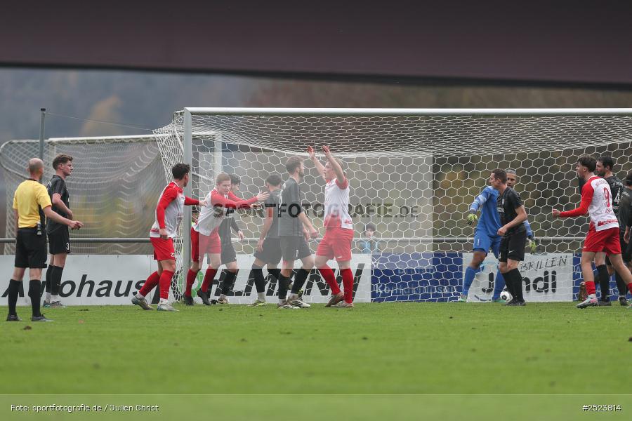 sport, action, TSV Karlburg, TSV, Landesliga Nordwest, Karlburg, Fusball, Fundamentum Sportpark, FCB, BFV, 20. Spieltag, 15.11.2025, 1. FC 06 Bad Kissingen - Bild-ID: 2523814