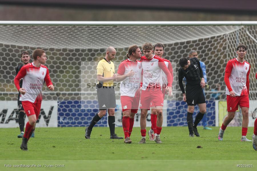 sport, action, TSV Karlburg, TSV, Landesliga Nordwest, Karlburg, Fusball, Fundamentum Sportpark, FCB, BFV, 20. Spieltag, 15.11.2025, 1. FC 06 Bad Kissingen - Bild-ID: 2523821