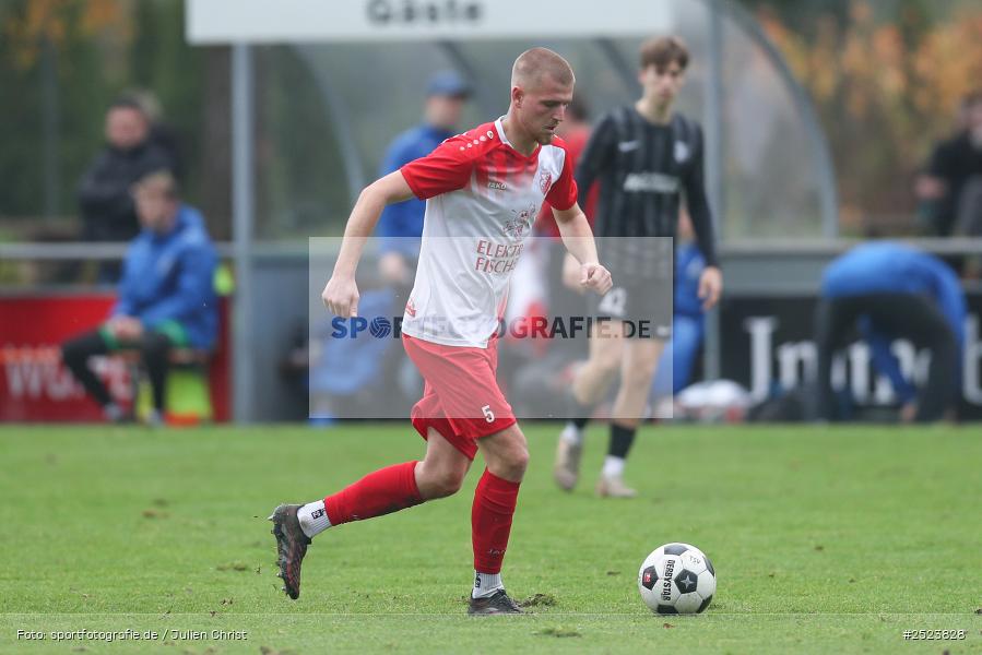 sport, action, TSV Karlburg, TSV, Landesliga Nordwest, Karlburg, Fusball, Fundamentum Sportpark, FCB, BFV, 20. Spieltag, 15.11.2025, 1. FC 06 Bad Kissingen - Bild-ID: 2523828