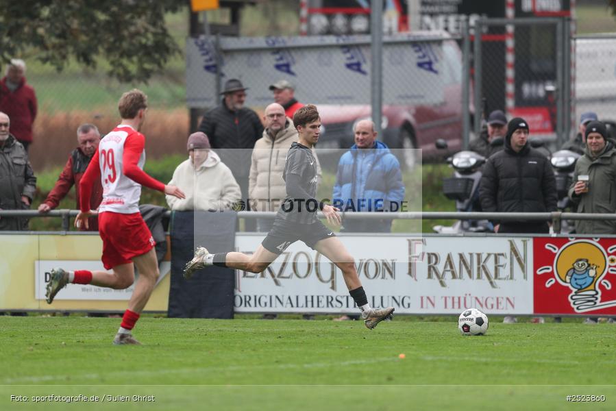 sport, action, TSV Karlburg, TSV, Landesliga Nordwest, Karlburg, Fusball, Fundamentum Sportpark, FCB, BFV, 20. Spieltag, 15.11.2025, 1. FC 06 Bad Kissingen - Bild-ID: 2523860