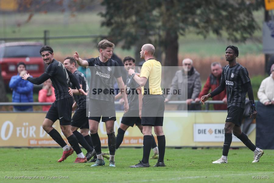 sport, action, TSV Karlburg, TSV, Landesliga Nordwest, Karlburg, Fusball, Fundamentum Sportpark, FCB, BFV, 20. Spieltag, 15.11.2025, 1. FC 06 Bad Kissingen - Bild-ID: 2523876