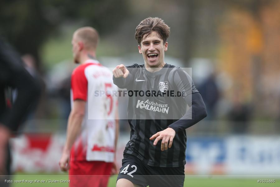sport, action, TSV Karlburg, TSV, Landesliga Nordwest, Karlburg, Fusball, Fundamentum Sportpark, FCB, BFV, 20. Spieltag, 15.11.2025, 1. FC 06 Bad Kissingen - Bild-ID: 2523885