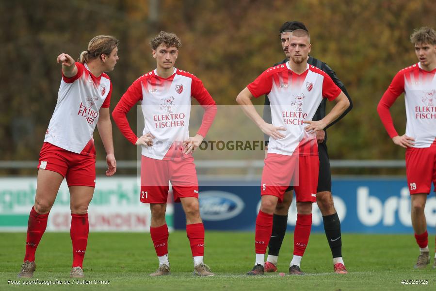 sport, action, TSV Karlburg, TSV, Landesliga Nordwest, Karlburg, Fusball, Fundamentum Sportpark, FCB, BFV, 20. Spieltag, 15.11.2025, 1. FC 06 Bad Kissingen - Bild-ID: 2523923