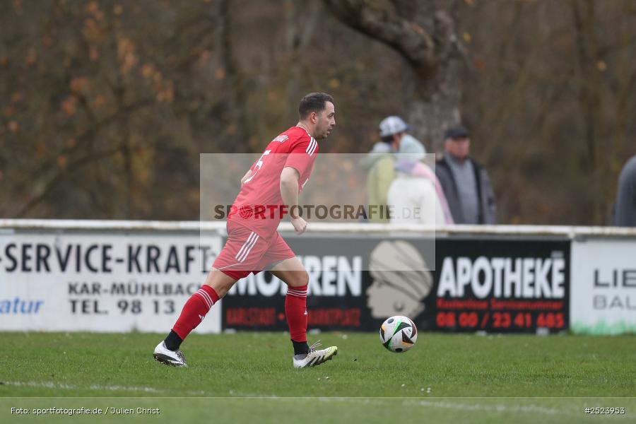 Sportgelände, 15.11.2025, sport, action, Fusball, BFV, 18. Spieltag, Kreisliga Würzburg Gr. 2, Karlstadt, SG 1 Urspringen / Karbach / Duttenbrunn, FV Karlstadt - Bild-ID: 2523953