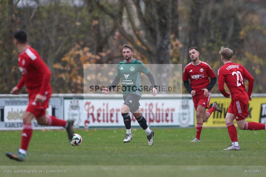 Sportgelände, 15.11.2025, sport, action, Fusball, BFV, 18. Spieltag, Kreisliga Würzburg Gr. 2, Karlstadt, SG 1 Urspringen / Karbach / Duttenbrunn, FV Karlstadt - Bild-ID: 2523992