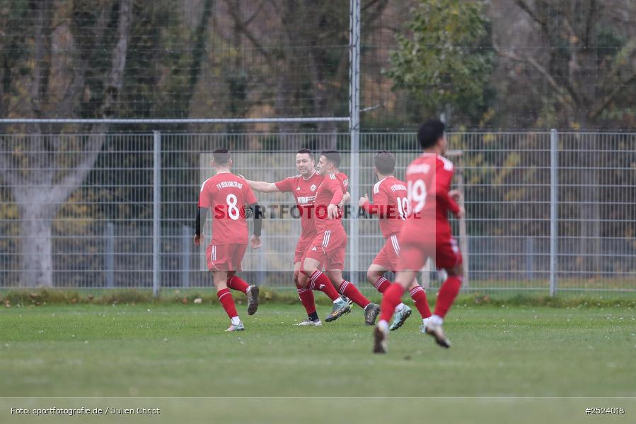 Sportgelände, 15.11.2025, sport, action, Fusball, BFV, 18. Spieltag, Kreisliga Würzburg Gr. 2, Karlstadt, SG 1 Urspringen / Karbach / Duttenbrunn, FV Karlstadt - Bild-ID: 2524018