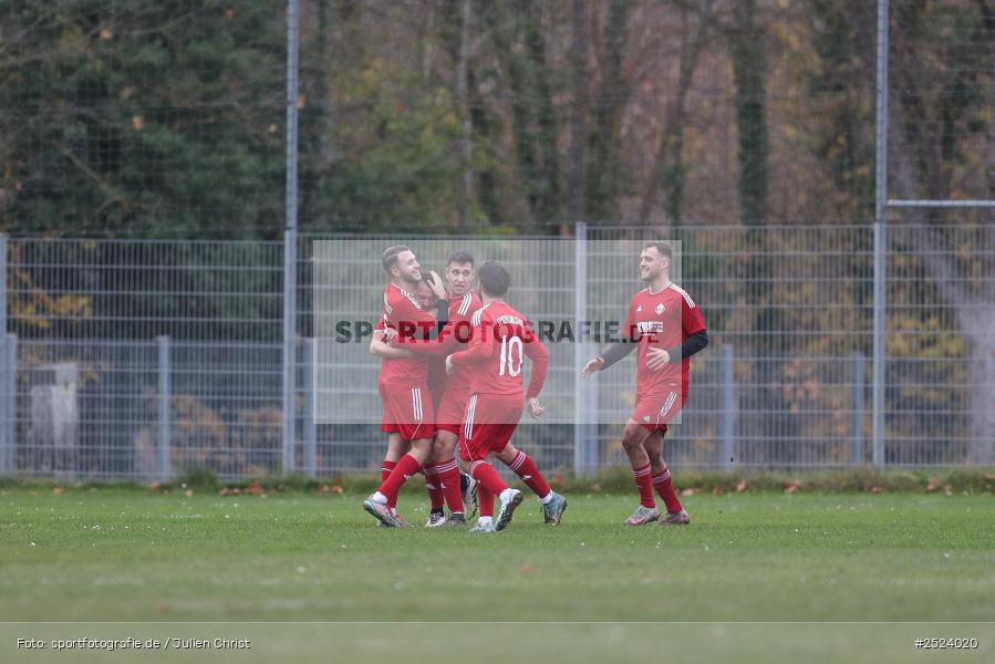 Sportgelände, 15.11.2025, sport, action, Fusball, BFV, 18. Spieltag, Kreisliga Würzburg Gr. 2, Karlstadt, SG 1 Urspringen / Karbach / Duttenbrunn, FV Karlstadt - Bild-ID: 2524020