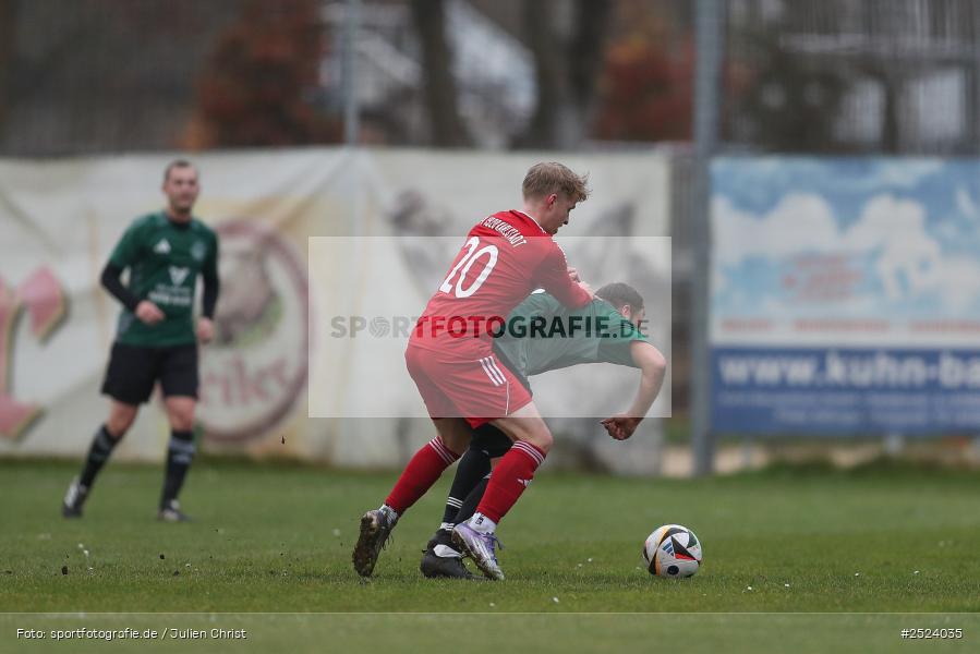 Sportgelände, 15.11.2025, sport, action, Fusball, BFV, 18. Spieltag, Kreisliga Würzburg Gr. 2, Karlstadt, SG 1 Urspringen / Karbach / Duttenbrunn, FV Karlstadt - Bild-ID: 2524035