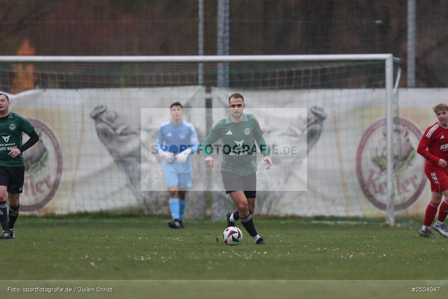 Sportgelände, 15.11.2025, sport, action, Fusball, BFV, 18. Spieltag, Kreisliga Würzburg Gr. 2, Karlstadt, SG 1 Urspringen / Karbach / Duttenbrunn, FV Karlstadt - Bild-ID: 2524047