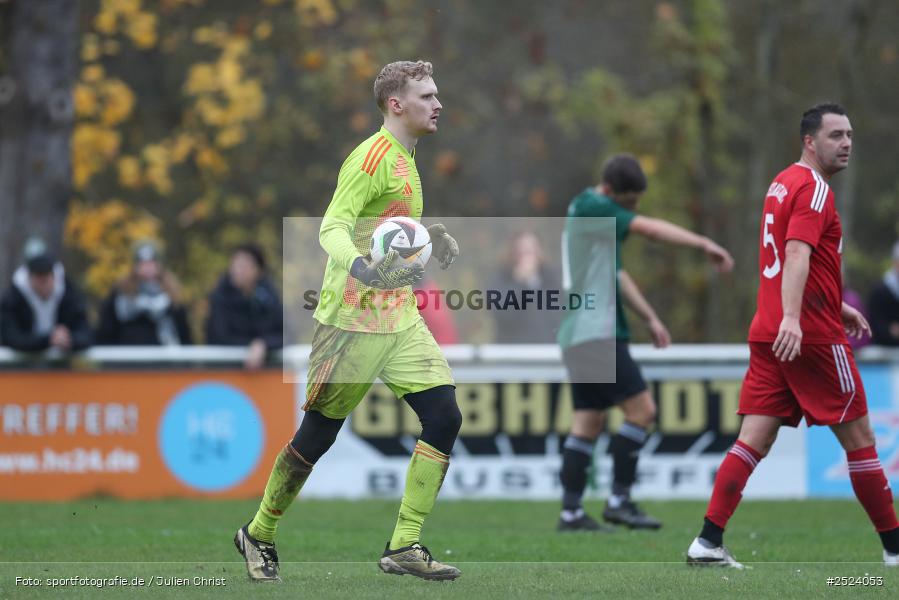 Sportgelände, 15.11.2025, sport, action, Fusball, BFV, 18. Spieltag, Kreisliga Würzburg Gr. 2, Karlstadt, SG 1 Urspringen / Karbach / Duttenbrunn, FV Karlstadt - Bild-ID: 2524053