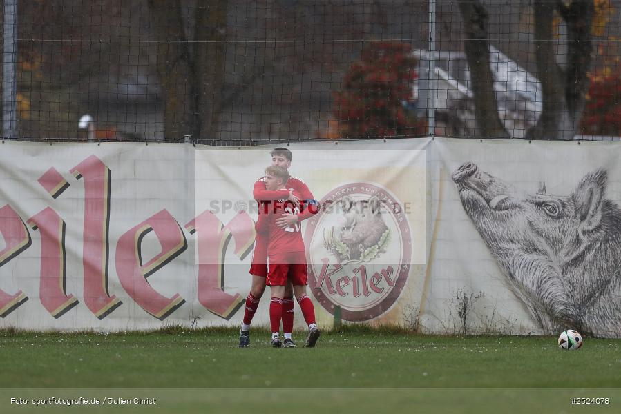 Sportgelände, 15.11.2025, sport, action, Fusball, BFV, 18. Spieltag, Kreisliga Würzburg Gr. 2, Karlstadt, SG 1 Urspringen / Karbach / Duttenbrunn, FV Karlstadt - Bild-ID: 2524078