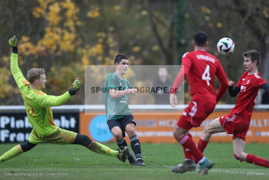 Sportgelände, 15.11.2025, sport, action, Fusball, BFV, 18. Spieltag, Kreisliga Würzburg Gr. 2, Karlstadt, SG 1 Urspringen / Karbach / Duttenbrunn, FV Karlstadt - Bild-ID: 2524094