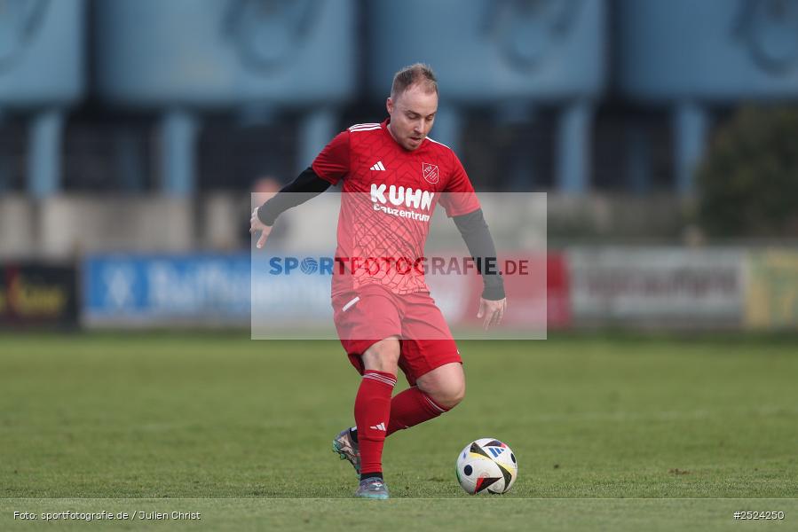 sport, action, TSV Homburg, TSV, Sportgelände, Kreisliga Würzburg Gr. 2, Gemünden, Fusball, FVGS, FV Gemünden/Seifriedsburg, BFV, 18. Spieltag, 16.11.2025 - Bild-ID: 2524250