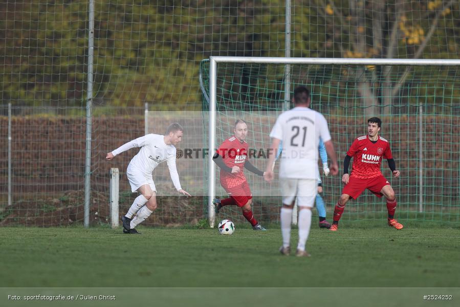 sport, action, TSV Homburg, TSV, Sportgelände, Kreisliga Würzburg Gr. 2, Gemünden, Fusball, FVGS, FV Gemünden/Seifriedsburg, BFV, 18. Spieltag, 16.11.2025 - Bild-ID: 2524252