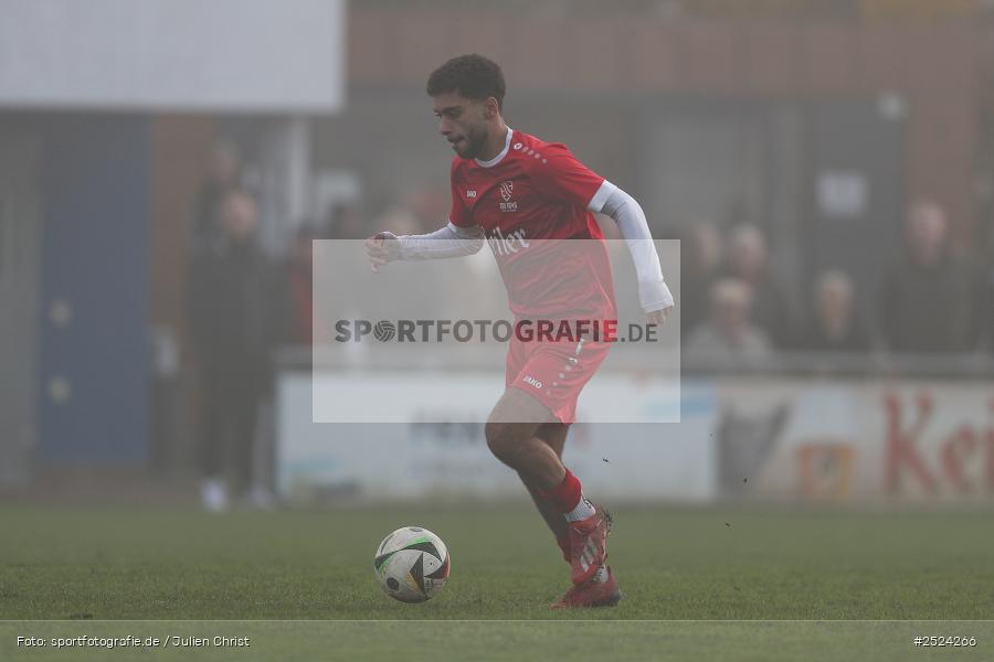 sport, action, TSV Lohr, TSV, Sportgelände, SVK, SV Kürnach, Lohr am Main, Fusball, Bezirksliga Unterfranken West, BFV, 18. Spieltag, 16.11.2025 - Bild-ID: 2524266