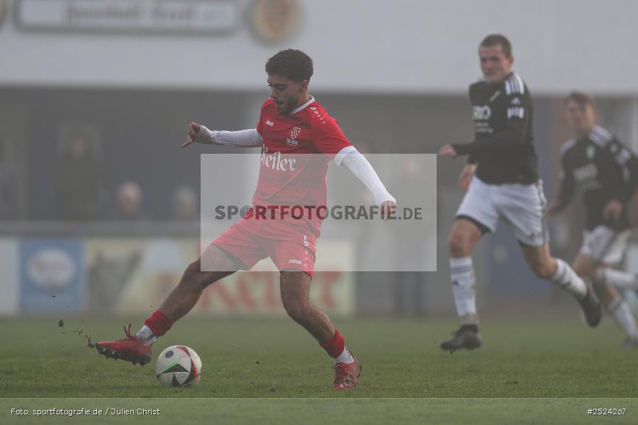sport, action, TSV Lohr, TSV, Sportgelände, SVK, SV Kürnach, Lohr am Main, Fusball, Bezirksliga Unterfranken West, BFV, 18. Spieltag, 16.11.2025 - Bild-ID: 2524267