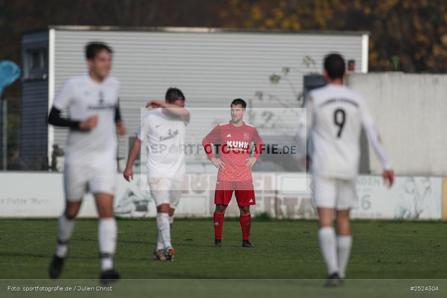 sport, action, TSV Homburg, TSV, Sportgelände, Kreisliga Würzburg Gr. 2, Gemünden, Fusball, FVGS, FV Gemünden/Seifriedsburg, BFV, 18. Spieltag, 16.11.2025 - Bild-ID: 2524304