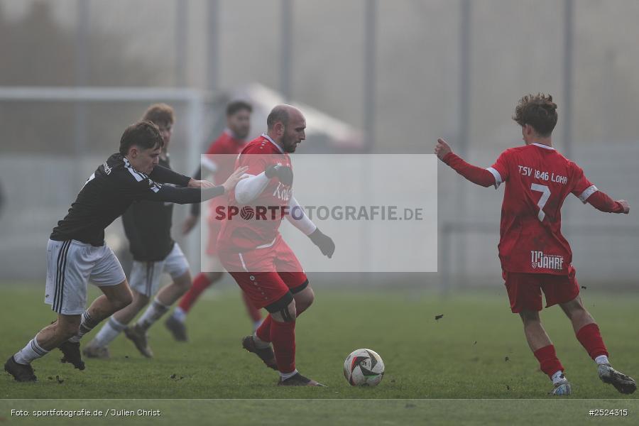 sport, action, TSV Lohr, TSV, Sportgelände, SVK, SV Kürnach, Lohr am Main, Fusball, Bezirksliga Unterfranken West, BFV, 18. Spieltag, 16.11.2025 - Bild-ID: 2524315
