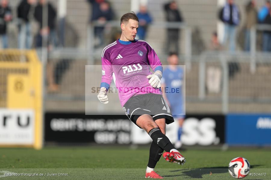 Stadion am Schönbusch, Aschaffenburg, 22.11.2025, sport, action, BFV, Fusball, 19. Spieltag, Regionalliga Bayern, HAN, SVA, SpVgg Hankofen-Hailing, SV Viktoria Aschaffenburg - Bild-ID: 2524672