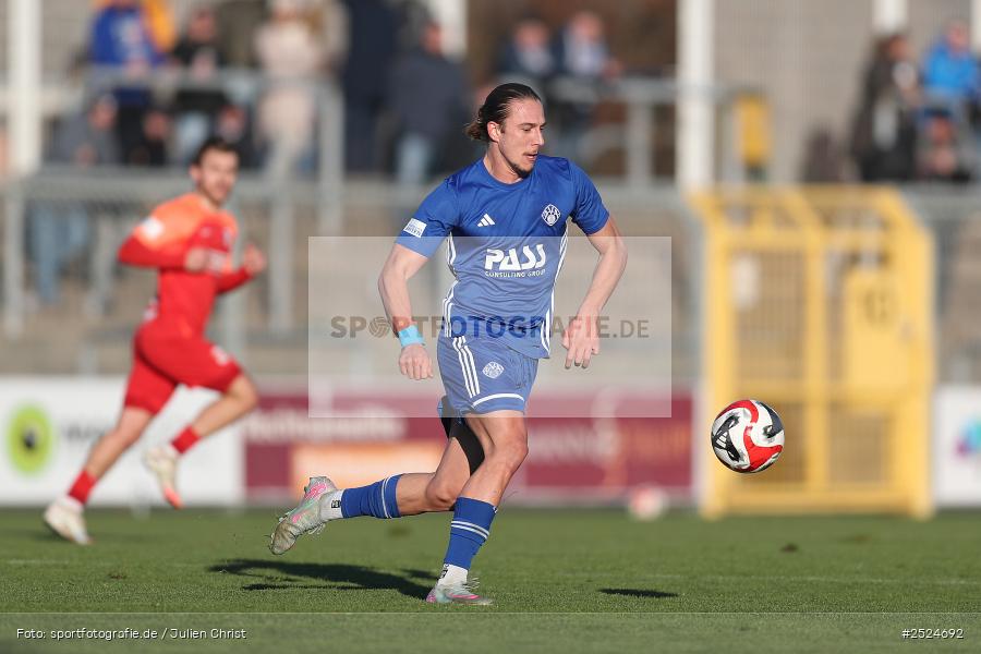 Stadion am Schönbusch, Aschaffenburg, 22.11.2025, sport, action, BFV, Fusball, 19. Spieltag, Regionalliga Bayern, HAN, SVA, SpVgg Hankofen-Hailing, SV Viktoria Aschaffenburg - Bild-ID: 2524692
