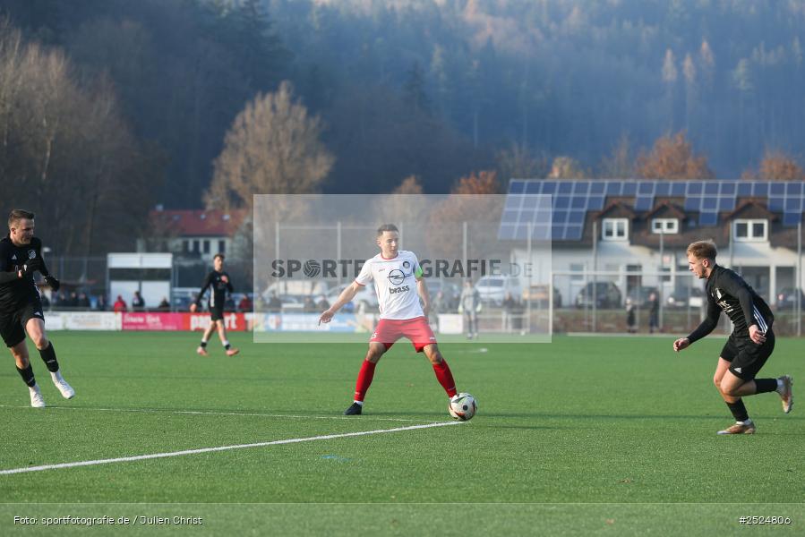 sport, action, TuS Frammersbach, TUS, Landesliga Nordwest, Fussball, Fuhrmann Arena, Frammersbach, DJK Dampfach, DJK, BFV, 23.11.2025, 21. Spieltag - Bild-ID: 2524806